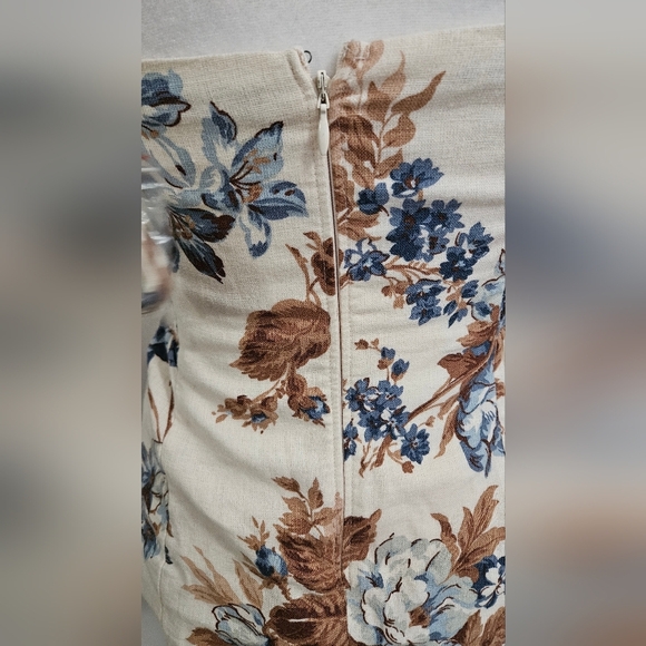 ABERCROMBIE & FITCH Strapless flared hem top in cream botanical print.XS NWT - Picture 11 of 13